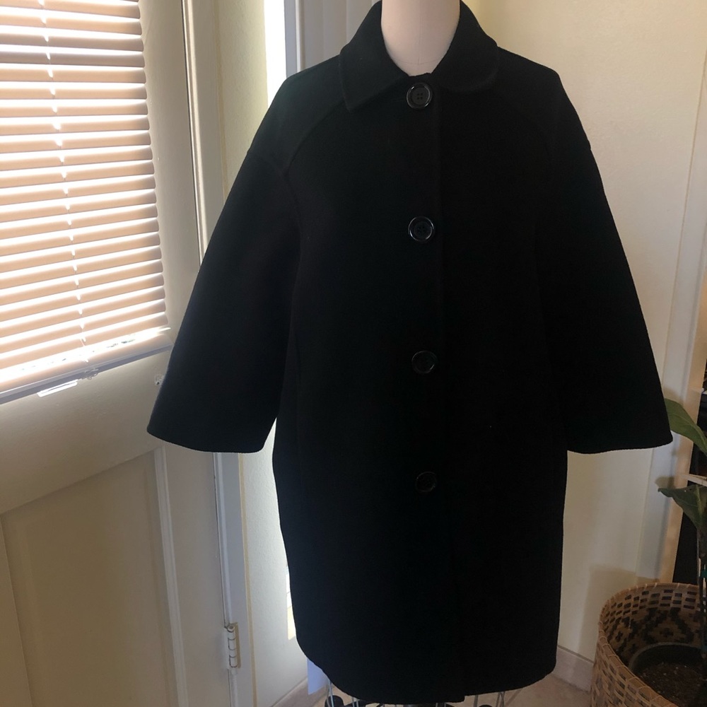 Oversized winter coat with pockets